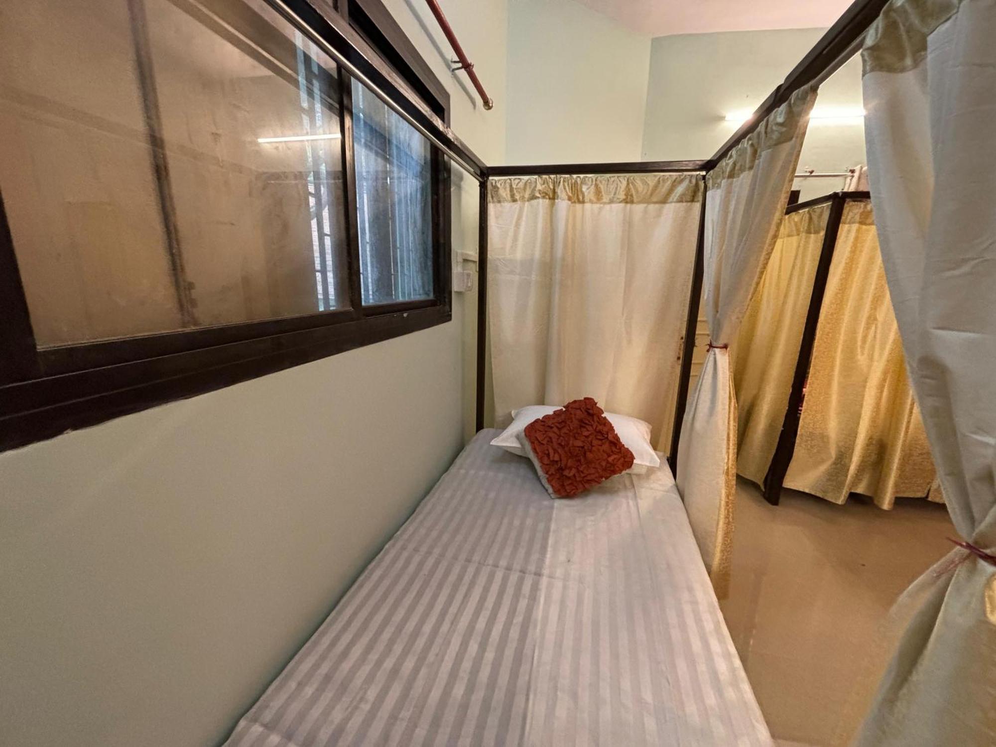 The Noor House Homestay อัครา ภายนอก รูปภาพ
