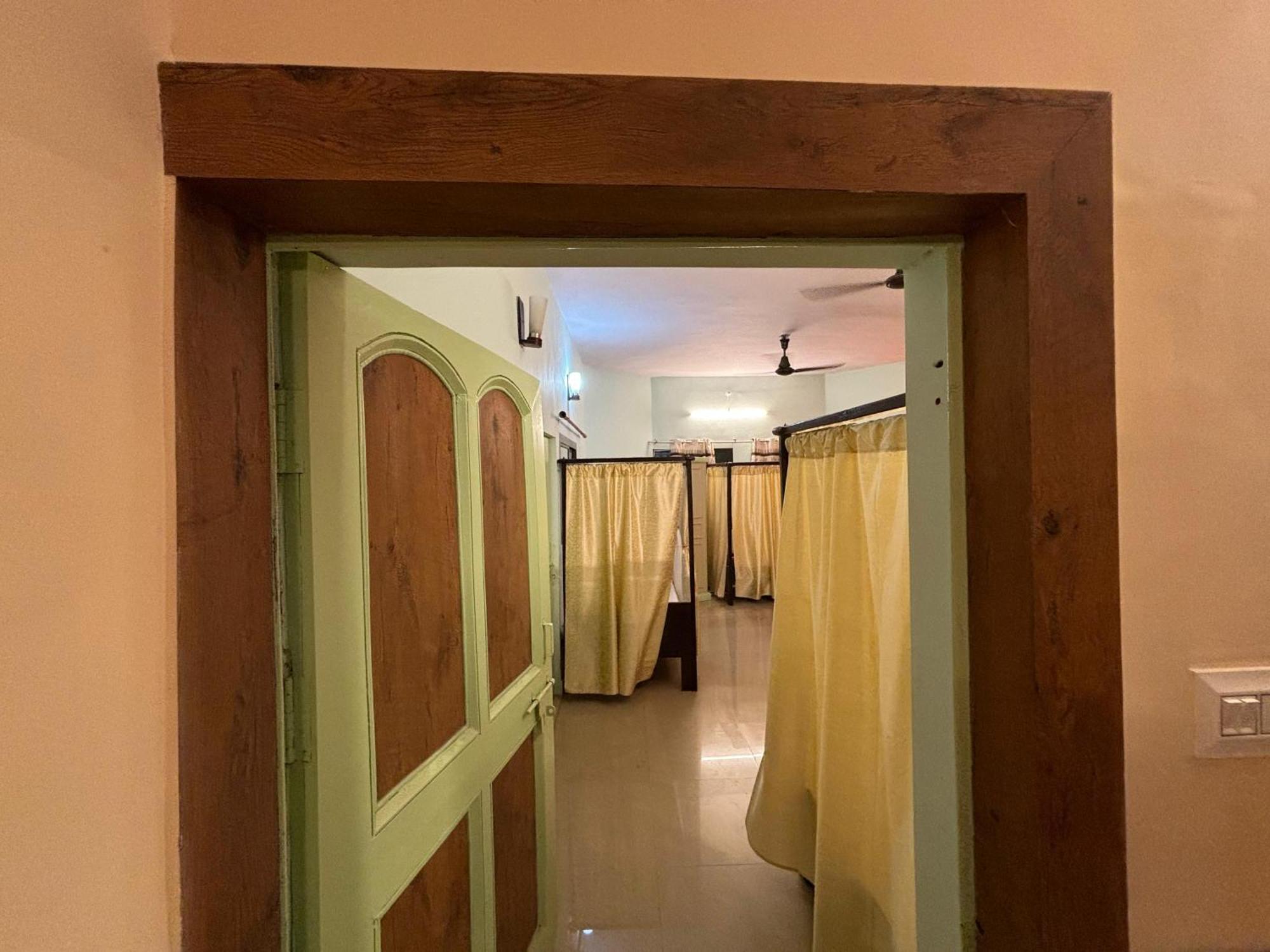 The Noor House Homestay อัครา ภายนอก รูปภาพ